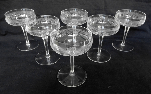 Coupe à champagne en cristal de Baccarat, modèle Pompadour