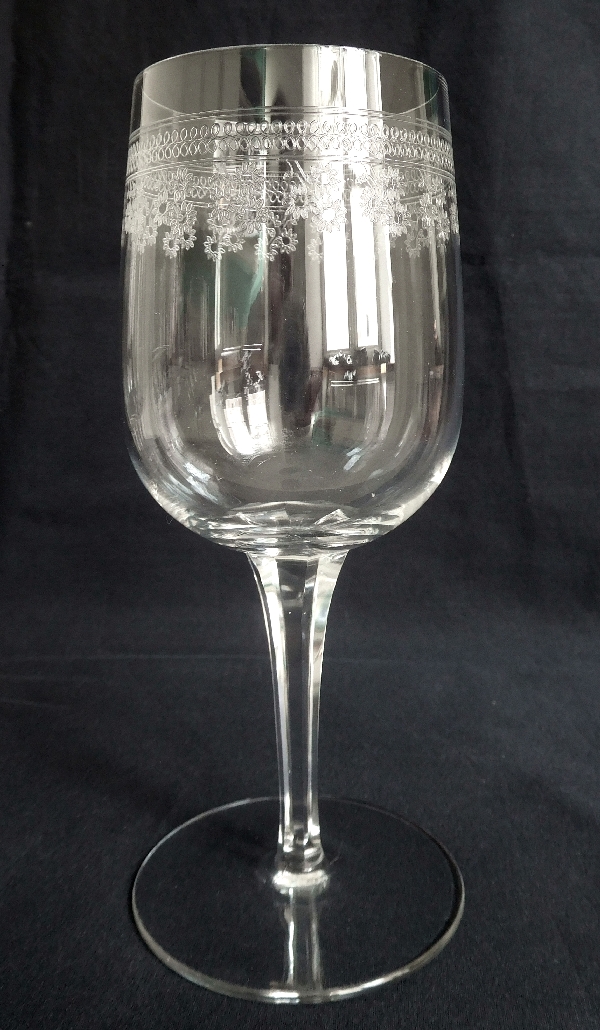Baccarat cristal wine glass, Pompadour pattern - 14.2cm