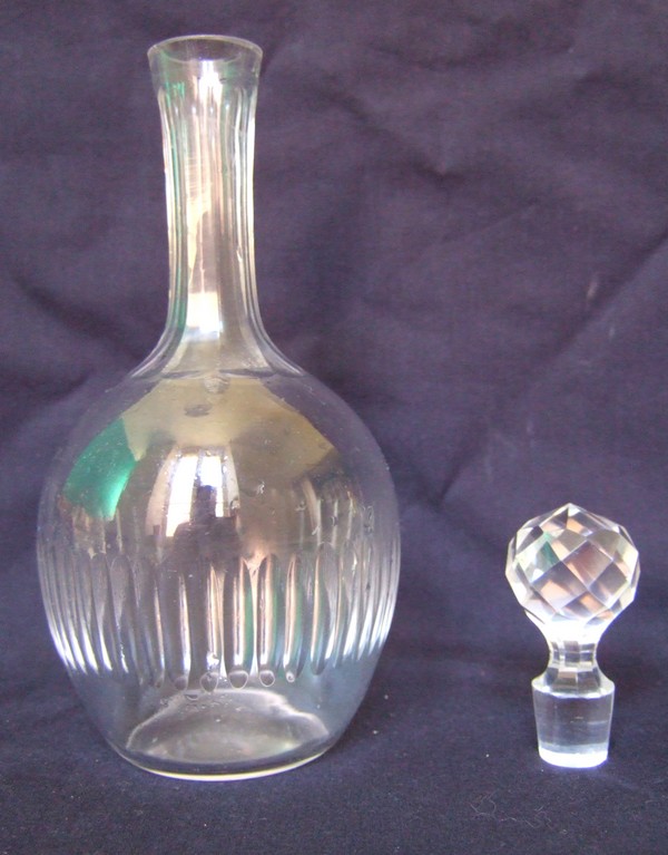 Carafe à liqueur en cristal de Baccarat, modèle Renaissance