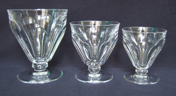 Verre à vin ou porto en cristal taillé de Baccarat, modèle Talleyrand (dérivé d'Harcourt) - 8,3cm - signé