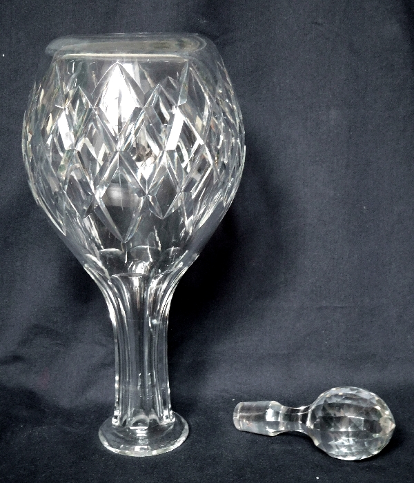 Baccarat crystal wine decanter, Thorigny pattern - signed - 29.5cm