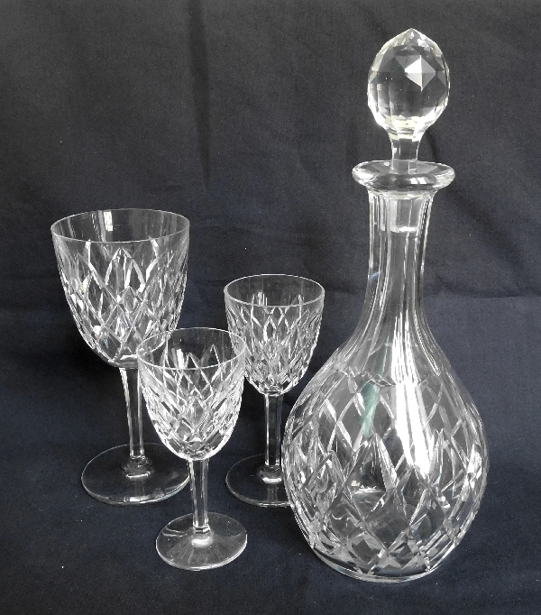 Baccarat crystal port or wine glass, Thorigny pattern - signed - 13cm