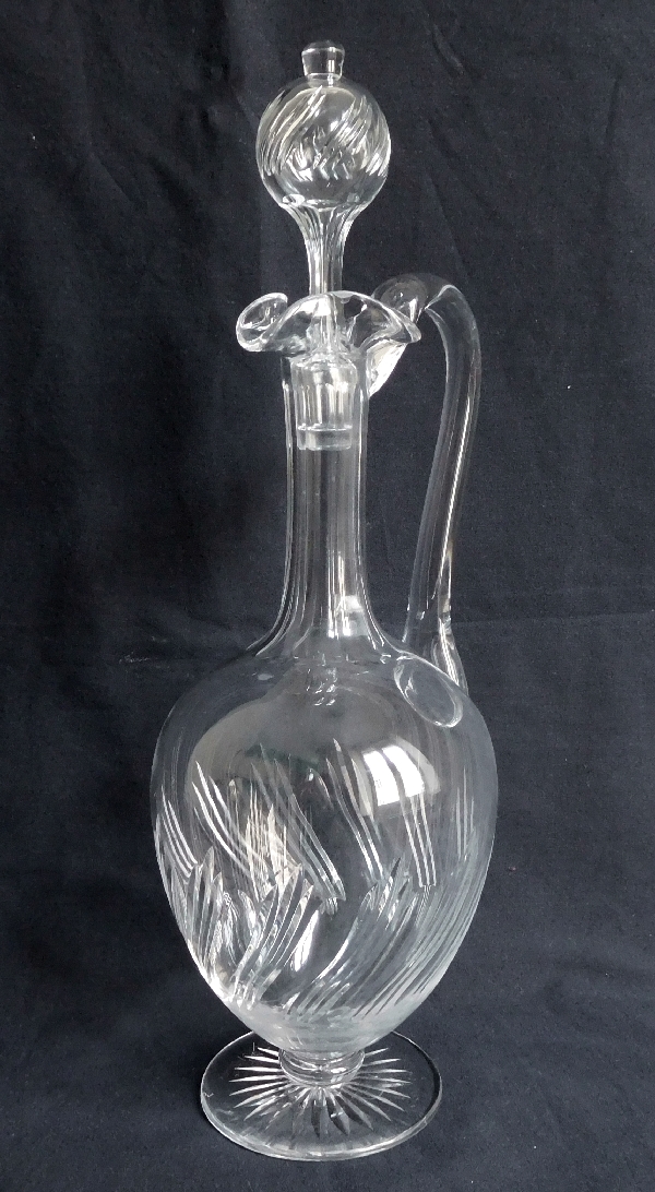 Carafe à eau / aiguière en cristal de Baccarat, modèle à torsades taille 8659