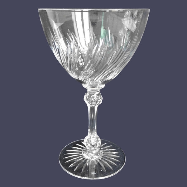 Verre à vin en cristal de Baccarat, modèle à torsades taille 8659 - 12,1cm