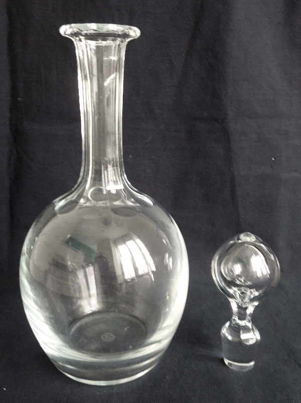 Carafe à vin en cristal de Baccarat - signée