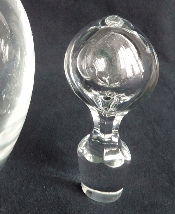 Carafe à vin en cristal de Baccarat - signée