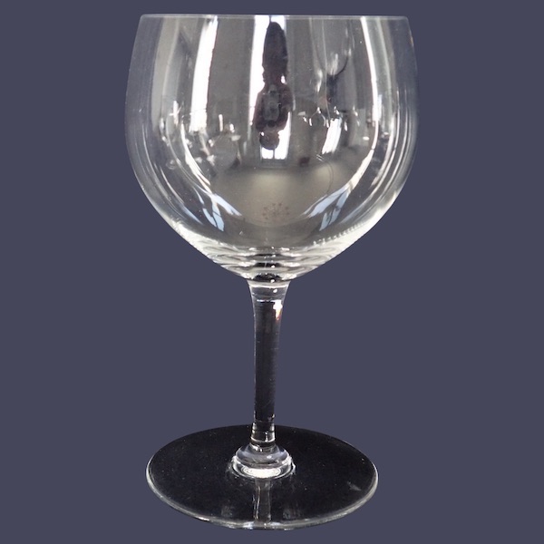 Large Baccarat crystal wine-tasting glass, Volnay pattern - 16.7cm - signed