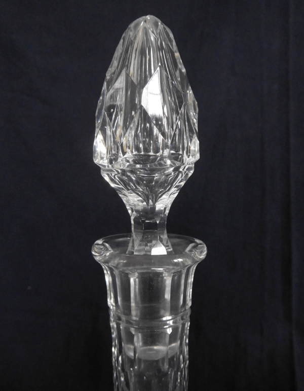 Carafe à vin en cristal de Baccarat taillé, modèle Juvisy du Palais de l'Elysée, monogrammée