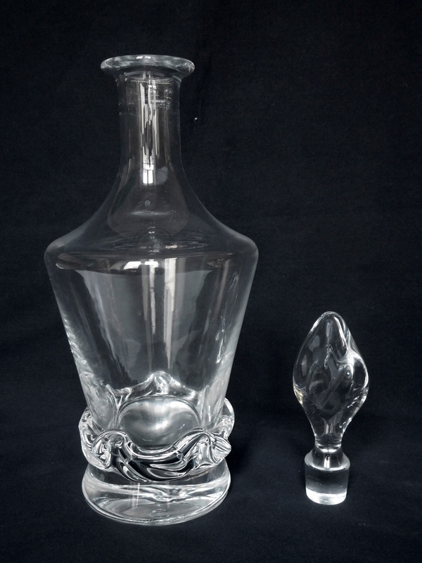 Daum crystal wine decanter, Sorcy pattern - signed