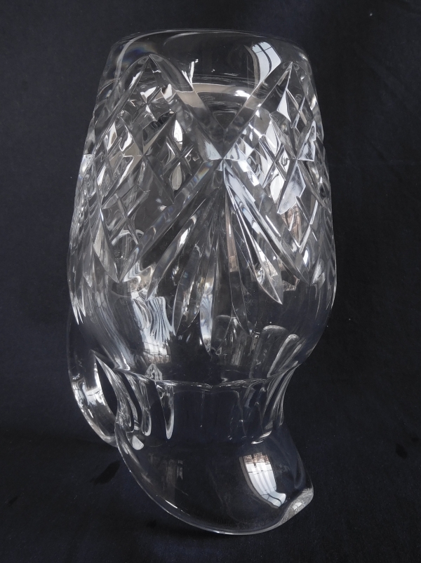 St Louis crystal water pitcher, Chantilly pattern - signed - 35cm