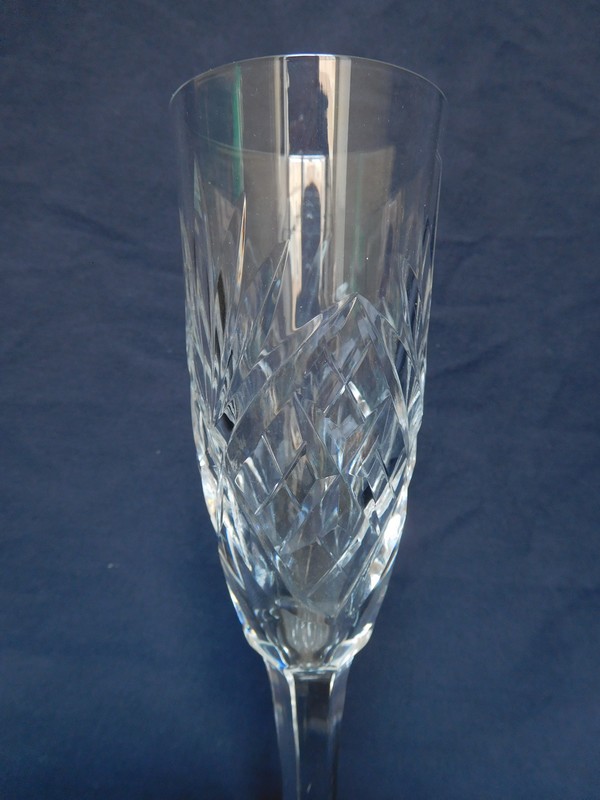 St Louis crystal champagne flute, Chantilly pattern - signed