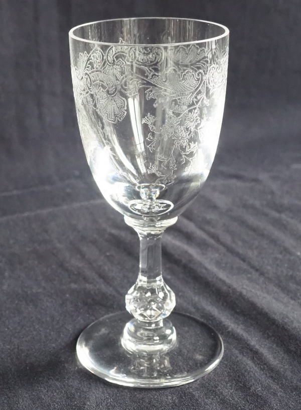 St Louis crystal wine glass, Cleo pattern - 14.6cm - signed