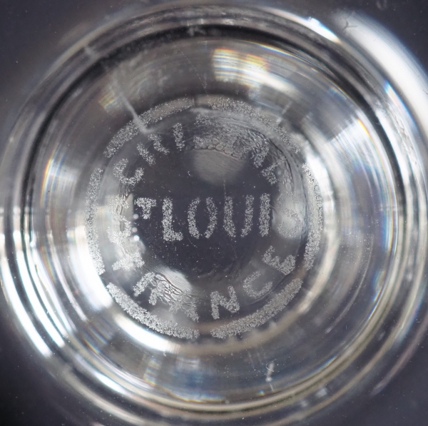 Verre à eau en cristal de St Louis, modèle Cléo - 16,1cm - signé
