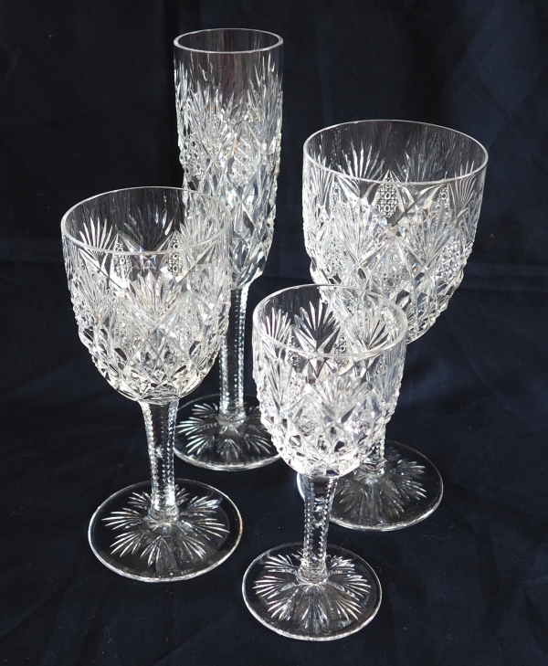 St Louis crystal champagne flute, Florence pattern - signed