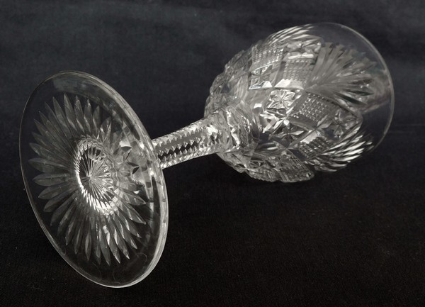 Verre à eau en cristal taillé de St Louis, modèle Gavarni - signé - 16,4cm