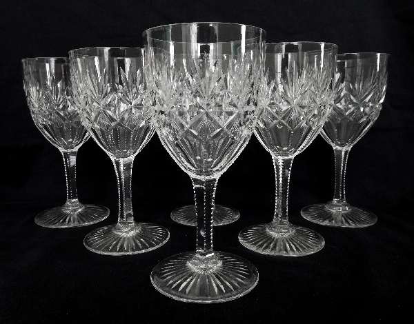 St Louis crystal wine glass, Gavarni pattern - 12.7cm