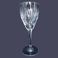 St Louis crystal water glass, Monaco pattern - signed - 17,5cm