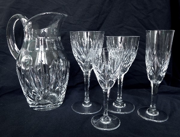 St Louis crystal water glass, Monaco pattern - signed - 18,5cm