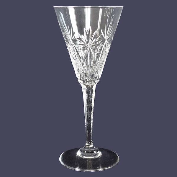 St Louis crystal wine glass, Nelly pattern - 15.6cm