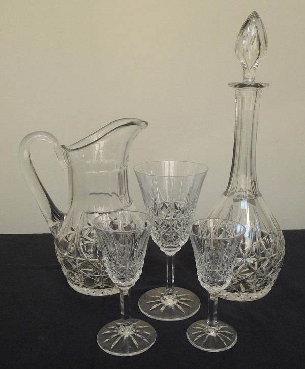 St Louis crystal pitcher, Tarn pattern