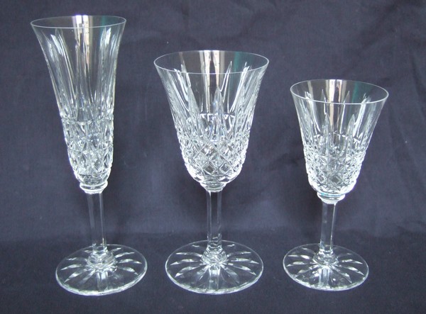 St Louis crystal champagne flute, Tarn pattern - 16cm - signed