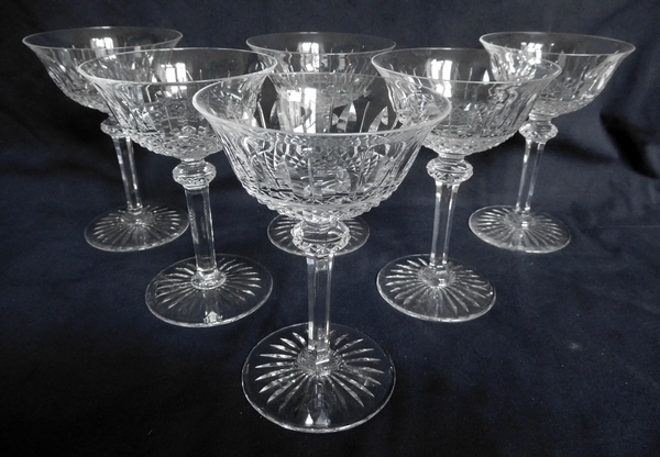 St Louis crystal champagne glass, Tommy pattern - signed