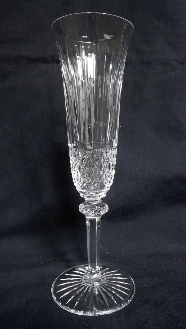 St Louis crystal champagne flute, Tommy pattern - signed