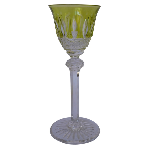 Verre à liqueur en cristal de St Louis, modèle Tommy, cristal overlay vert chartreuse - 13,4cm