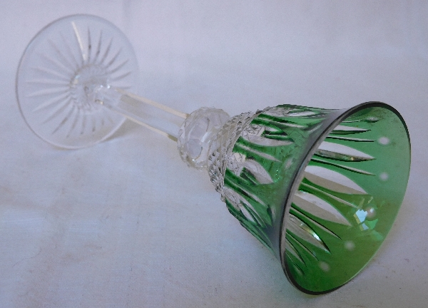 Verre à liqueur en cristal de St Louis, modèle Tommy, cristal overlay vert - 13,4cm