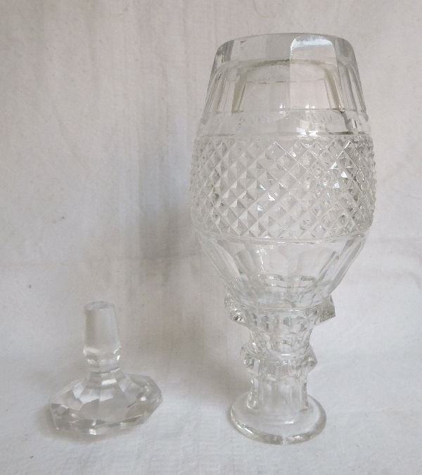 Carafe en cristal de Saint Louis, modèle Trianon