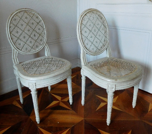 Jean Baptiste III Lelarge : paire de chaises d'époque Louis XVI cannées estampillées