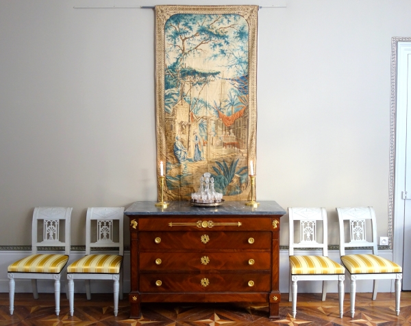 Suite de 4 chaises à l'étrusque en bois finement sculpté & laqué, époque Directoire, vers 1795