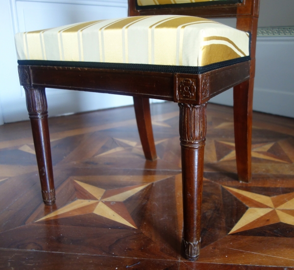 Suite de 4 chaises d'audience en acajou d'époque Empire, à rapprocher de l'oeuvre de Marcion