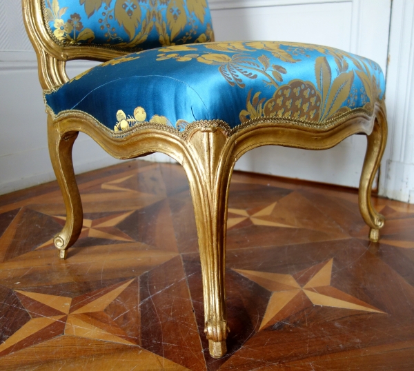 Suite de 4 chaises d'époque Louis XV en bois doré estampillées de Meunier - façon Palais de l'Elysée