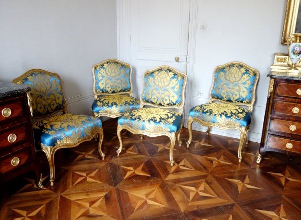 Set of 4 Louis XV gold leaf gilt wood chairs stamped Meunier, 18th century