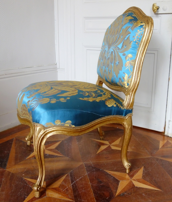 Set of 4 Louis XV gold leaf gilt wood chairs stamped Meunier, 18th century