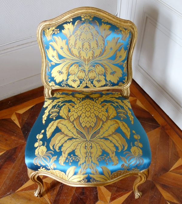 Suite de 4 chaises d'époque Louis XV en bois doré estampillées de Meunier - façon Palais de l'Elysée