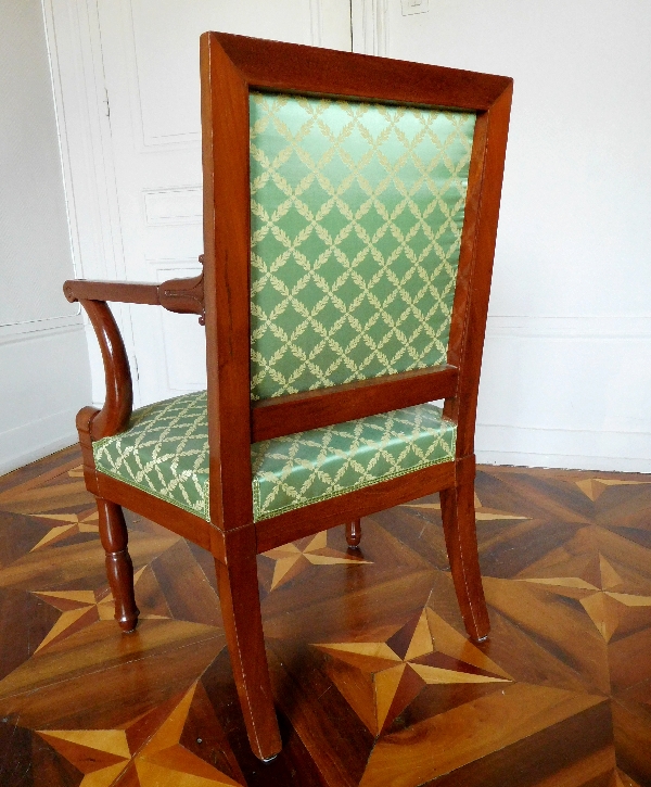 Suite de 4 fauteuils d'officier d'époque Empire en acajou, attribués à Marcion