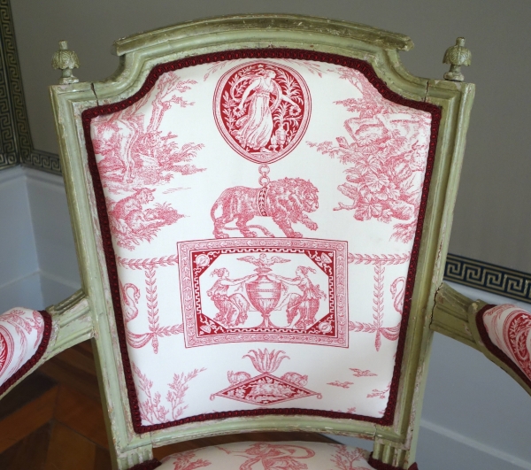 Suite de 4 fauteuils cabriolets d'époque Louis XVI en bois laqué, couverture toile de Jouy