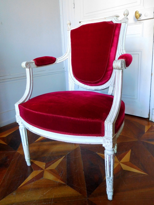 Roussens : mobilier de salon, 6 fauteuils cabriolets Louis XVI en velours de soie - estampille