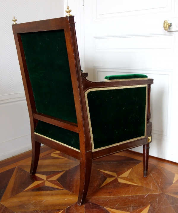 Directoire mahogany and ormolu bergere, late 18th century circa 1790 attributed to Jacob