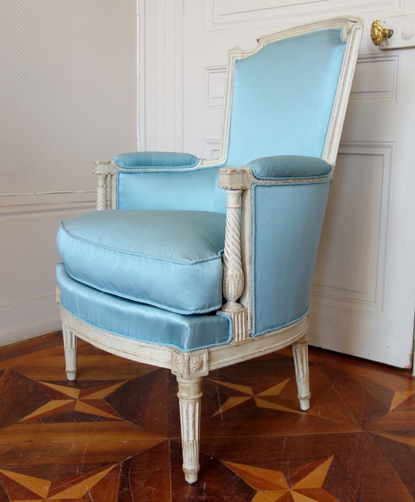 Bergère d'époque Louis XVI, à rapprocher de l'oeuvre de Boulard