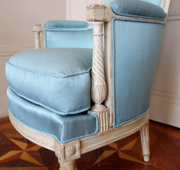 Louis XVI wing chair / bergere, late 18th century