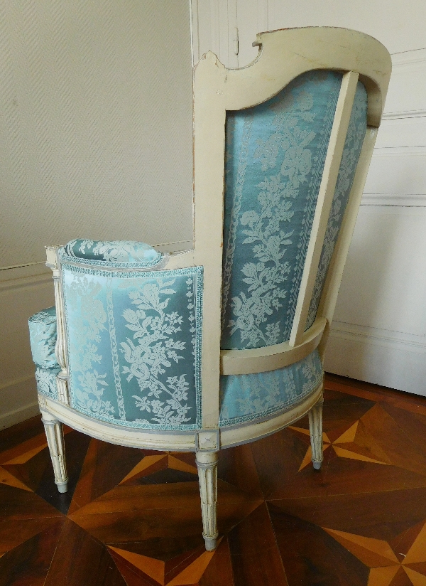 Bergère d'époque Louis XVI, à rapprocher de l'oeuvre de Boulard