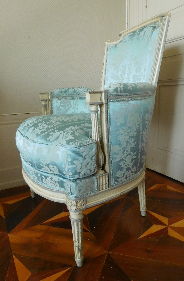 Louis XVI wing chair or bergere, late 18th century