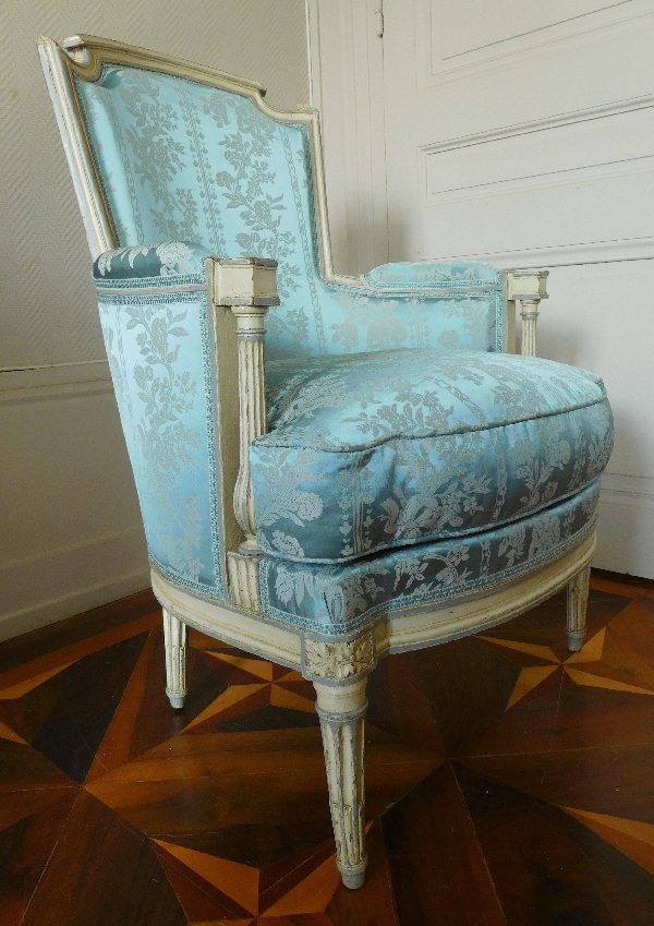 Bergère d'époque Louis XVI, à rapprocher de l'oeuvre de Boulard