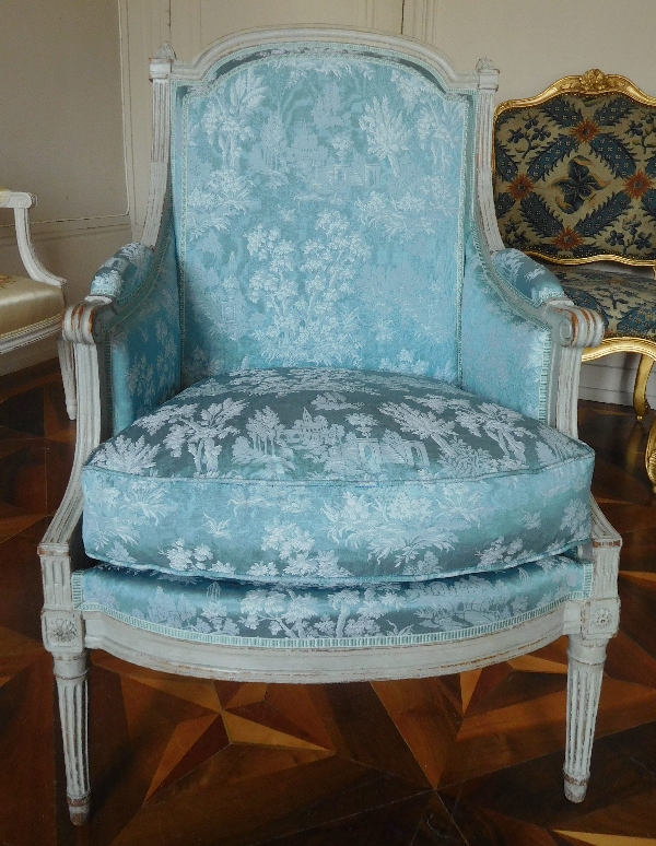 Bergère d'époque Louis XVI, à rapprocher de l'oeuvre de Boulard