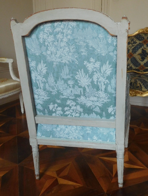 Bergère d'époque Louis XVI, à rapprocher de l'oeuvre de Boulard