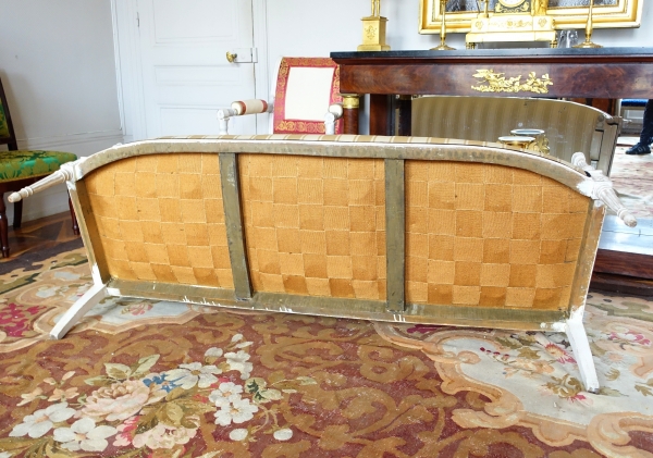 Late 18th century lacquered wood sofa, Tassinari & Châtel silk - 170cm