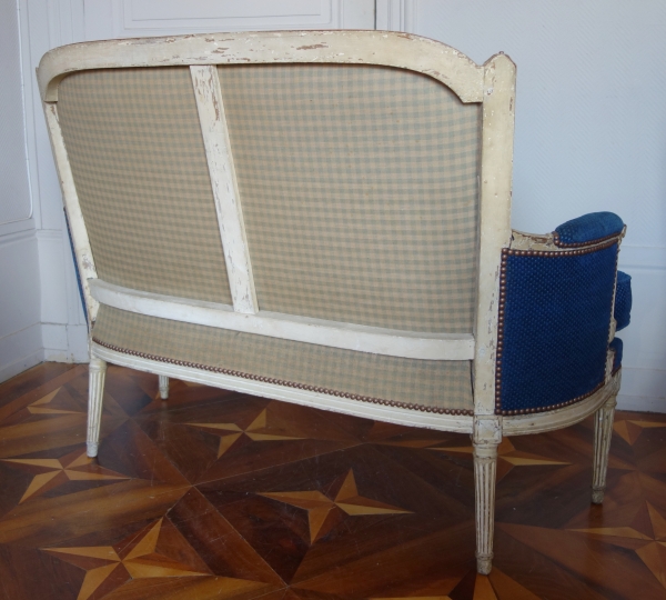 Louis XVI sofa for 2 covered with blue velvet, late 18th century circa 1790